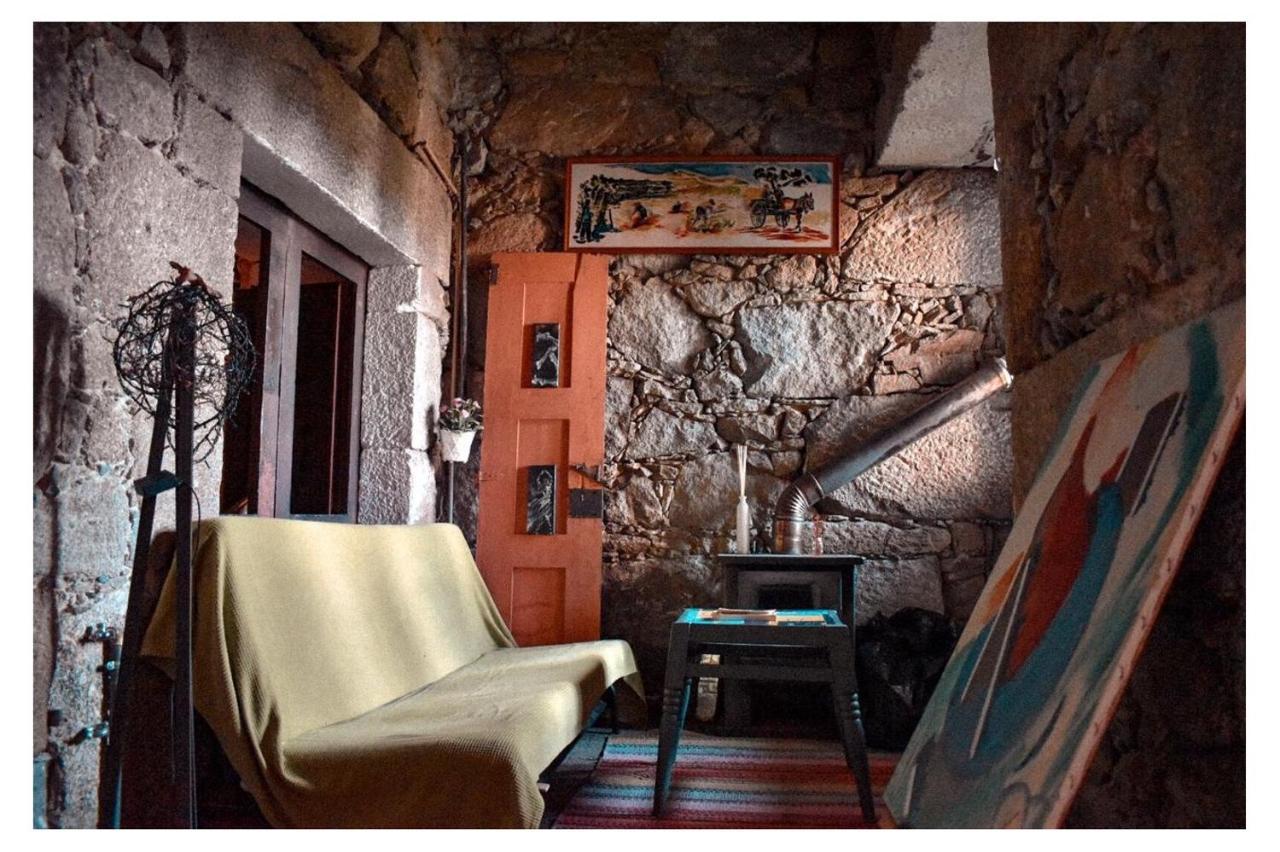 Family Adams House Hostel Braga Bagian luar foto