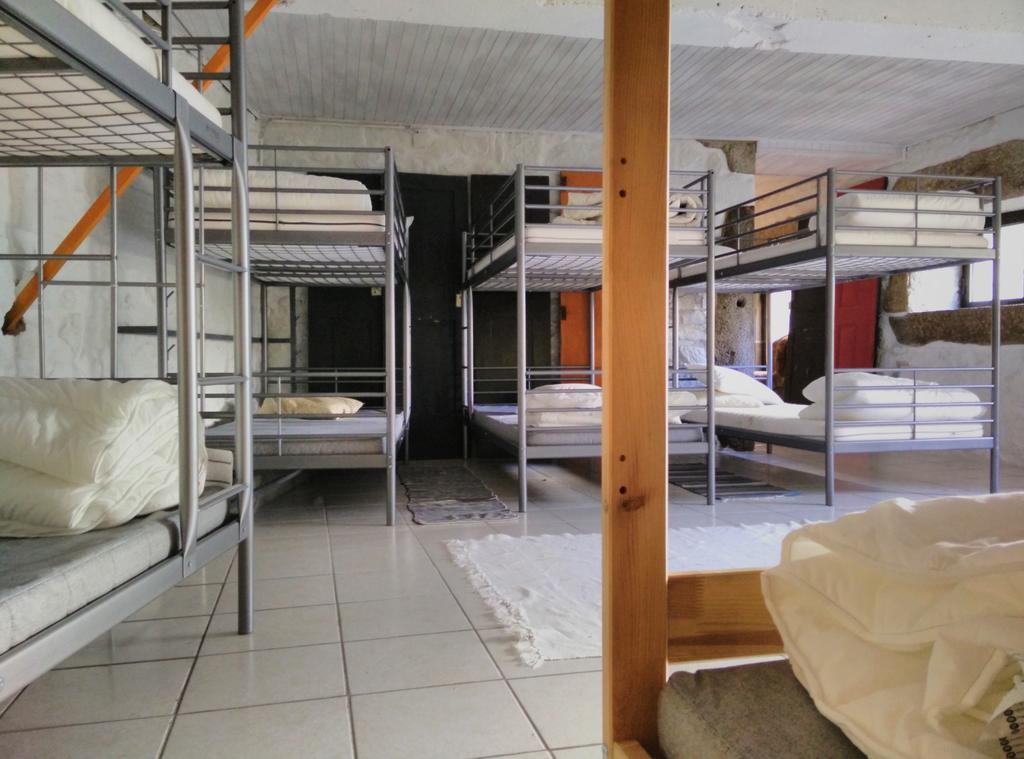 Family Adams House Hostel Braga Bagian luar foto