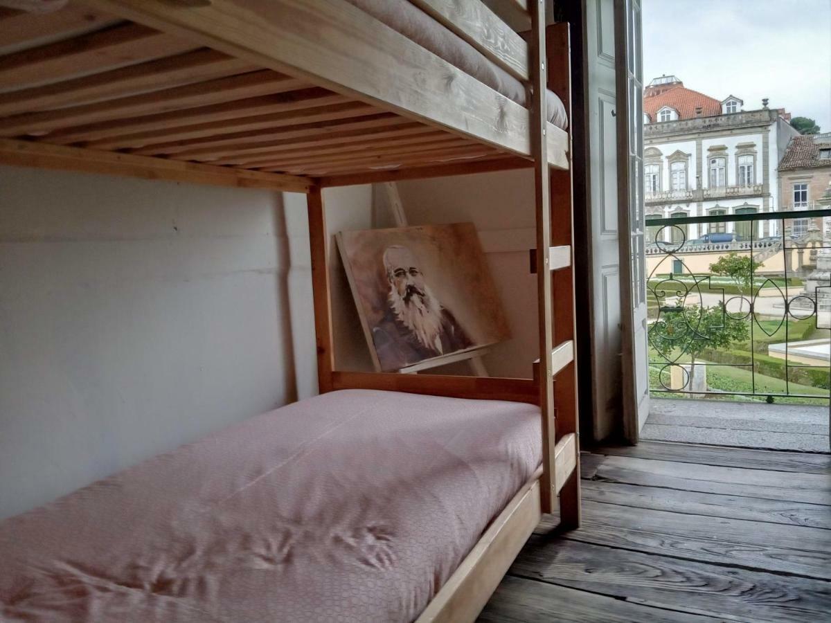 Family Adams House Hostel Braga Bagian luar foto